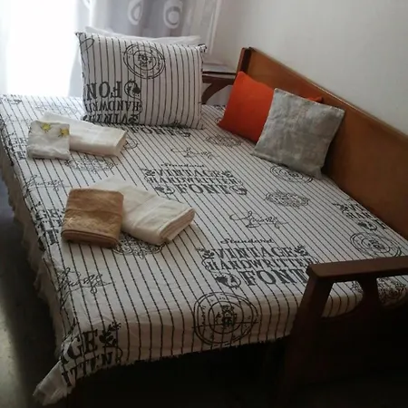 Apartment Aunt Vaso Sweet *
